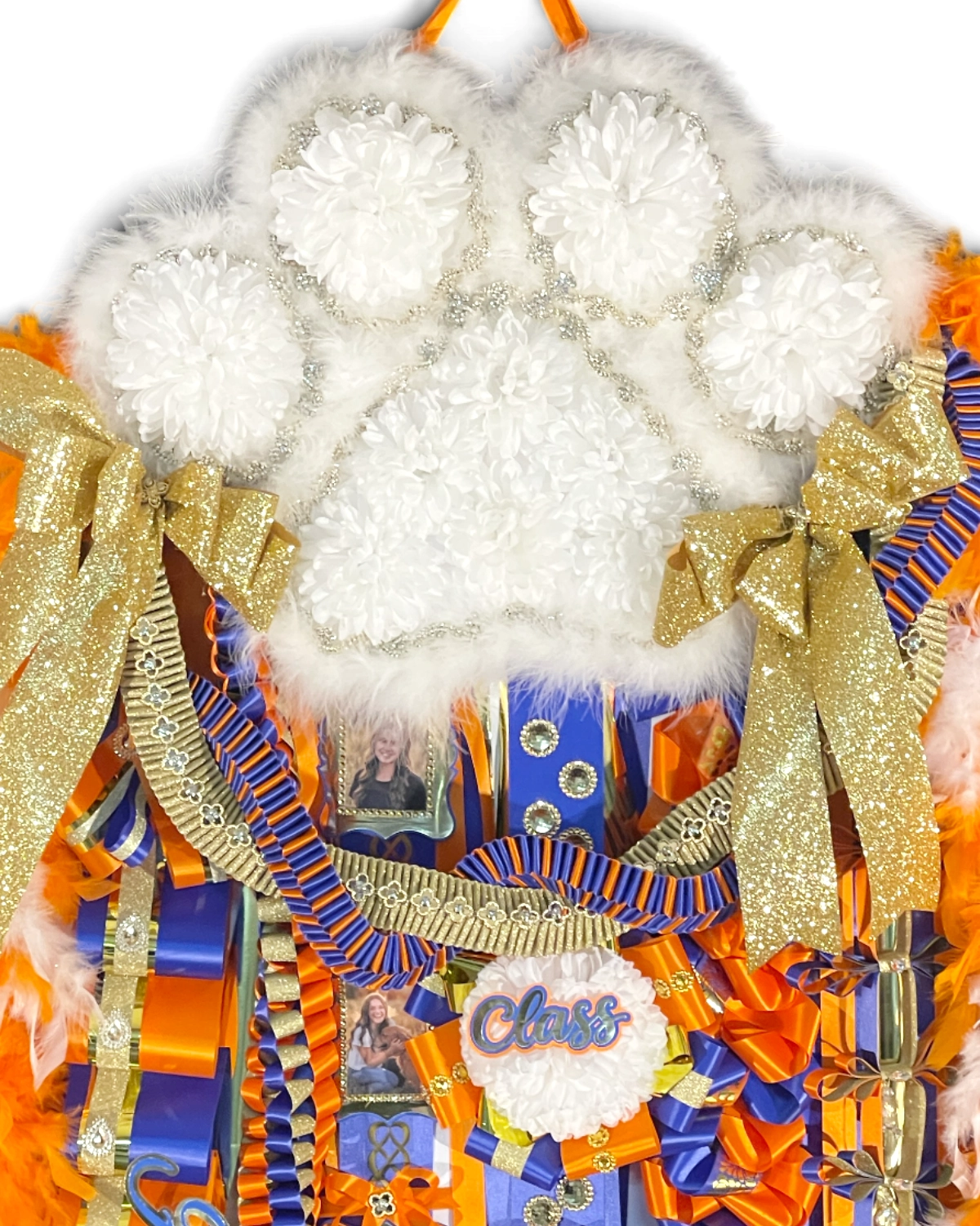 Paw Print Shaped Mega Mum detail 2